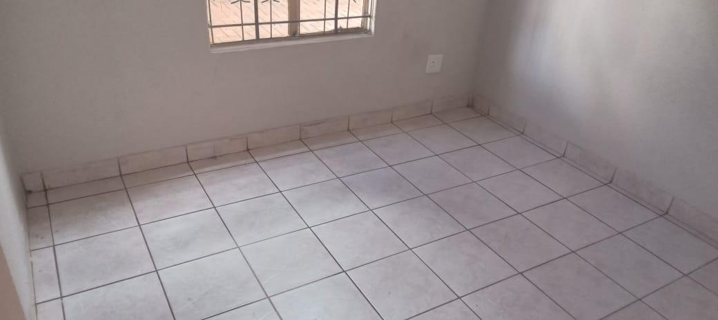 Charming 3-Bedroom House for sale in Mabopane-M