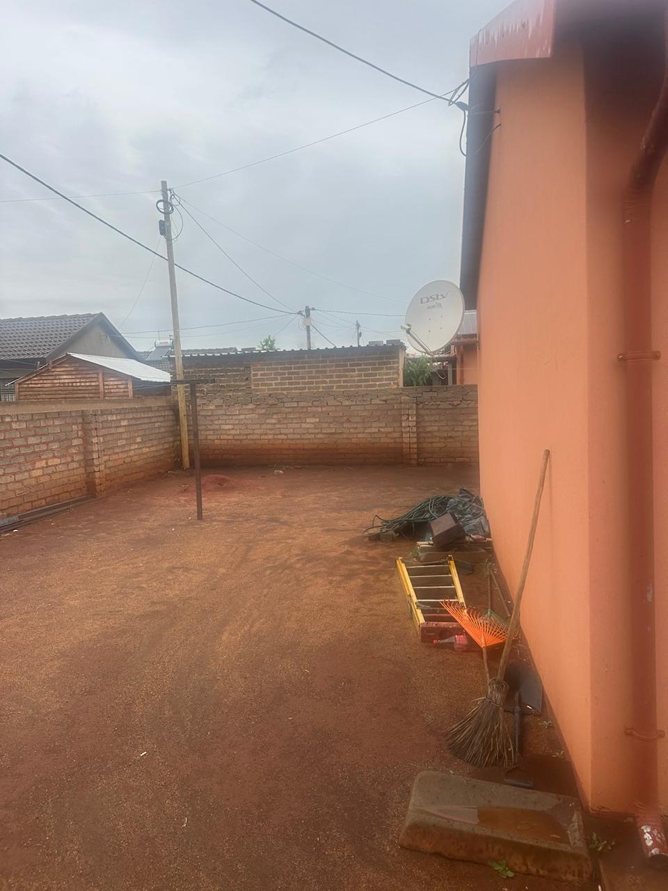 2 Bedroom in Ga-Rankuwa zone 9