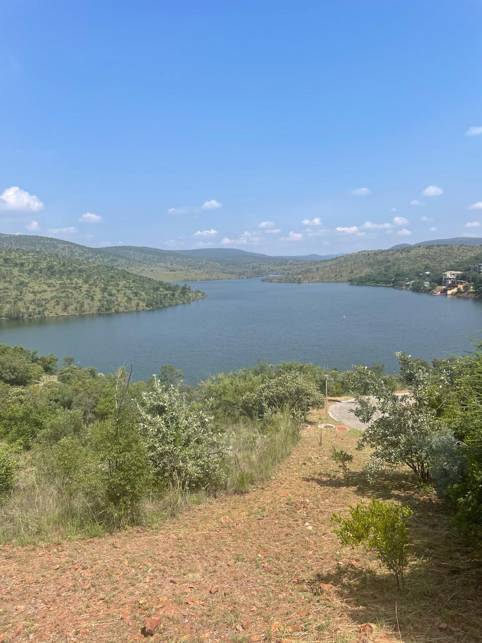 Stunning 1090m2 Stand for Sale in Fish Eagle, Belabela!