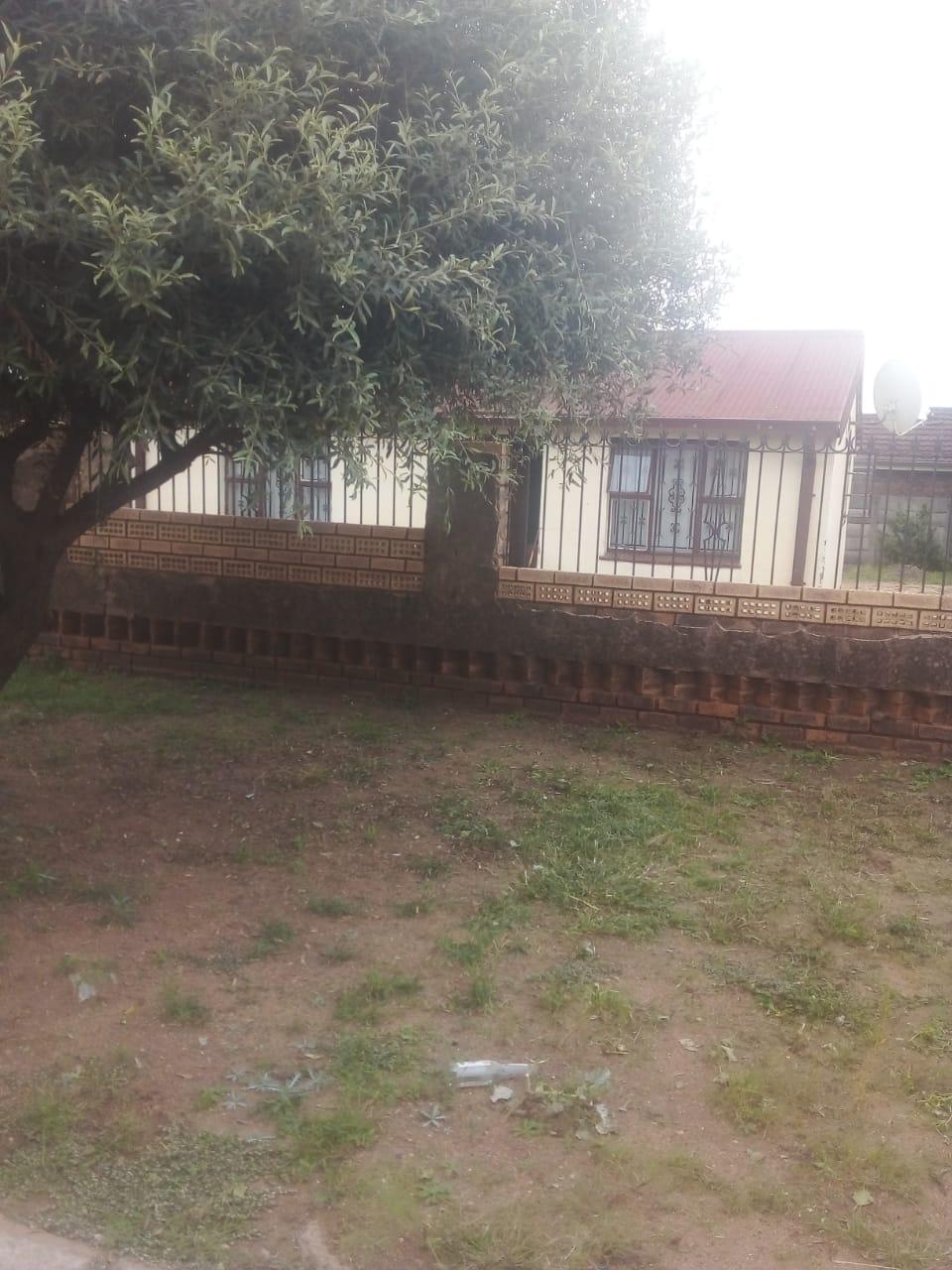 Modern 2 Bedroom house for sale in Ga-Rankuwa zone 16